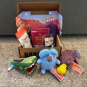 NWT Australian Outback BarkBox